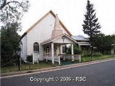 1st image of 2523 Robinson St