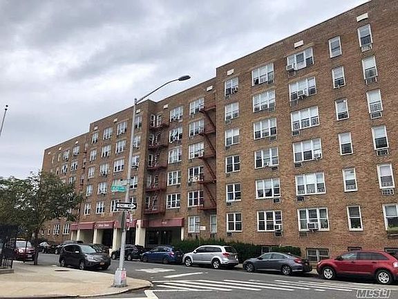 2nd image of 59-21 Calloway St APT 4J