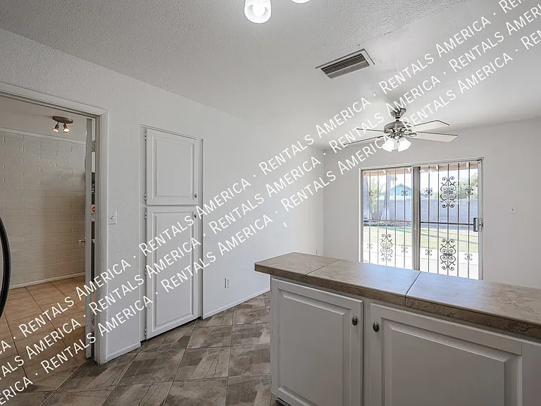 913 W Jerome Cir — Photo 14