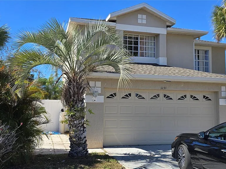3234 Brewster Dr — Photo 1