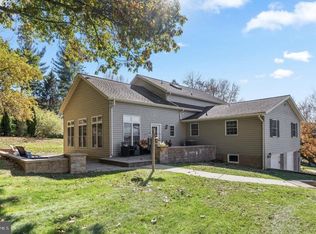 7 Richard Wilson Dr, Coatesville, PA 19320