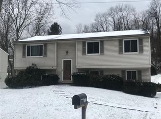 1417 Abers Creek Rd, Pittsburgh, PA 15239