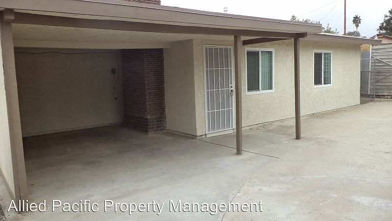 1st image of 1804 1/2 Capri Ave