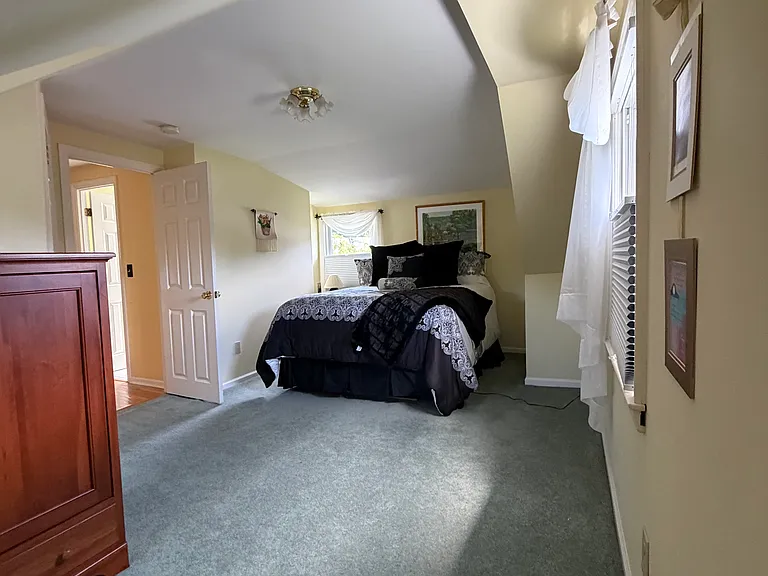 35 Reid St — Photo 9