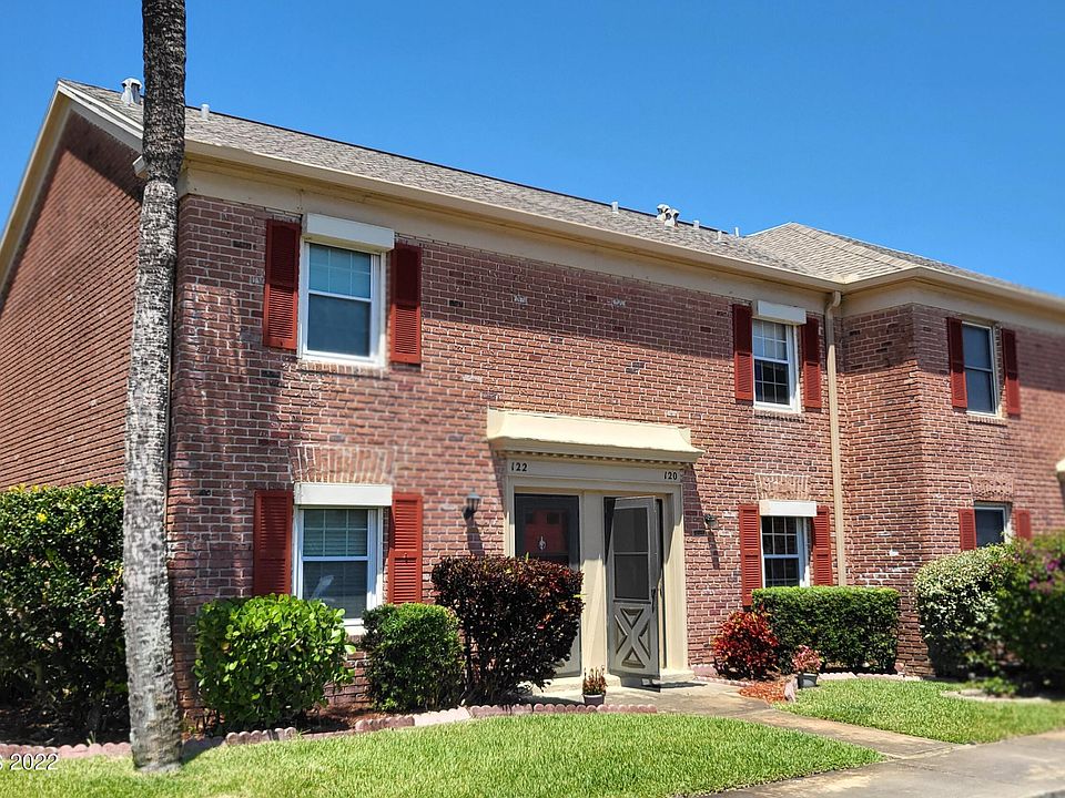 1st image of 122 E Colonial Ct #48