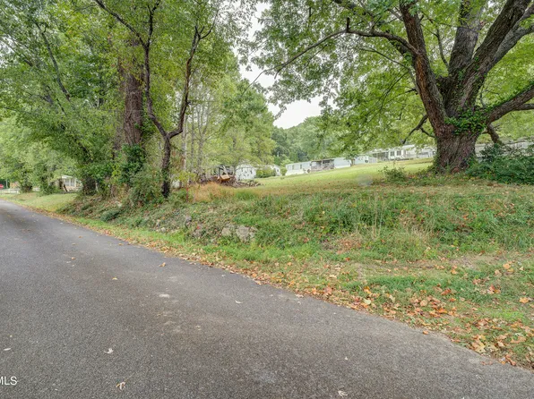 Florida Ave #3, Erwin, TN 37650