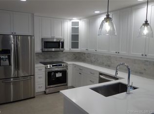 8129 SW 82nd Ct, Miami, FL 33143