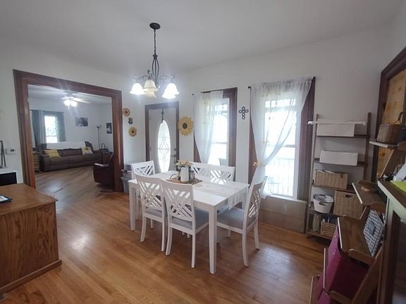 5th image of 2317 E Caro Rd