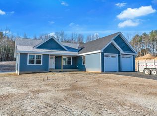 2 Country Woods Rd, Saco, ME 04072