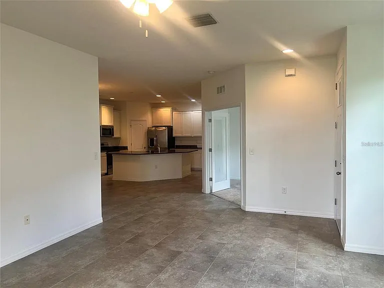32995 Windelstraw Dr — Photo 5