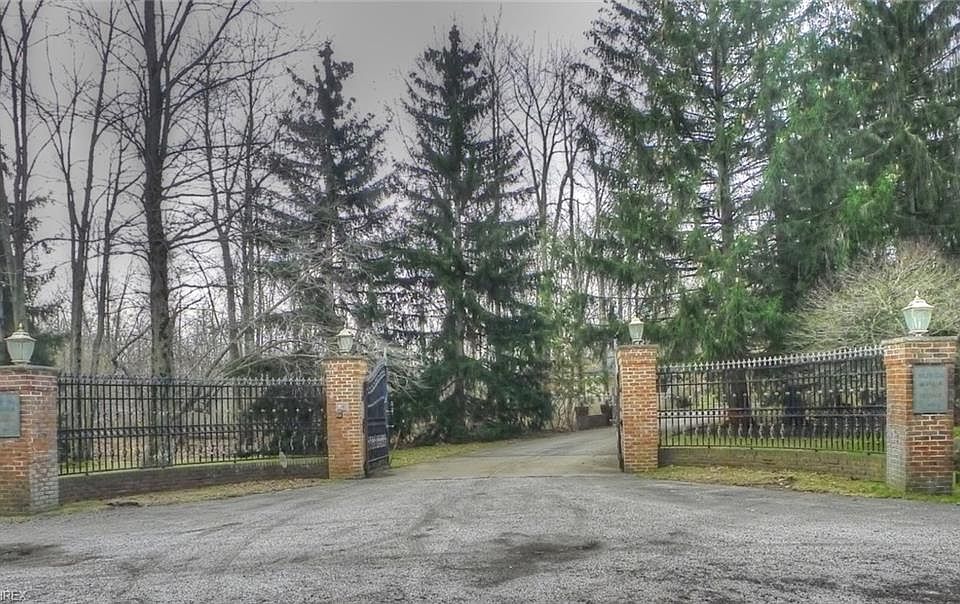 34800 Cedar Rd, Hunting Valley, OH 44022 | Zillow