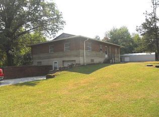 3097 Leeds Rd, Amelia, OH 45102