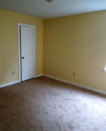 3rd image of 3744 Burntwood Dr