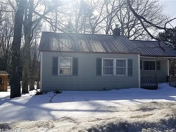 3rd image of 91 McKeen St