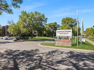 Lynwood Pointe, Minneapolis, MN 55430
