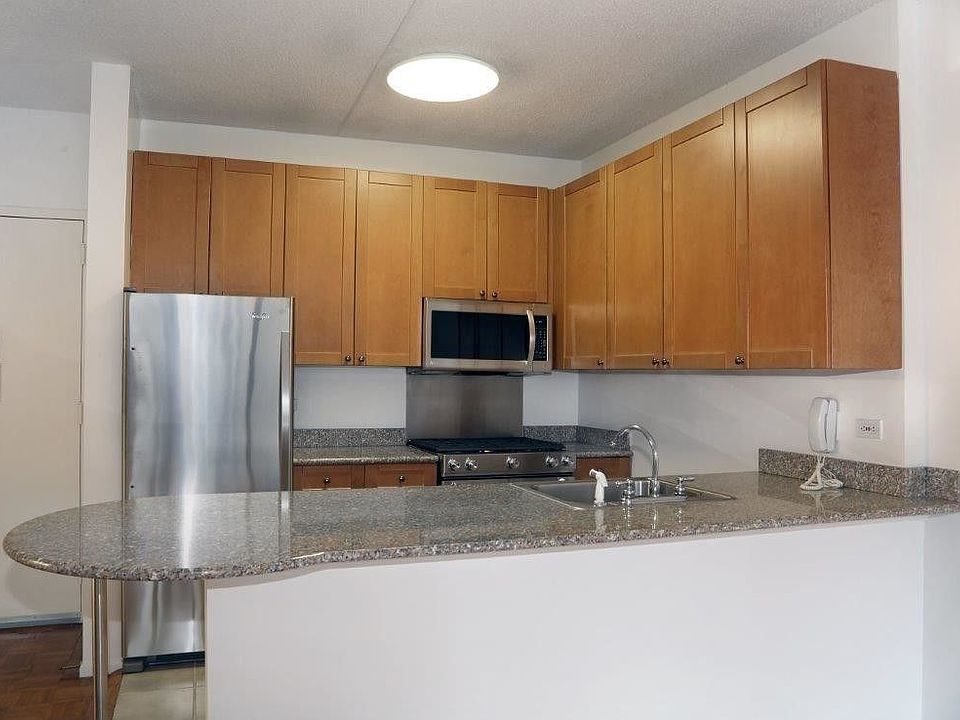 1st image of 95 Worth St #92