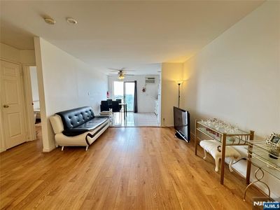 201 12th St APT 20, Palisades Park, NJ, 07650