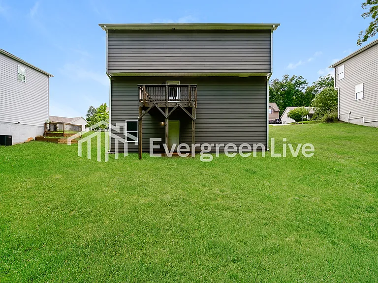 621 Stevens Pl — Photo 15