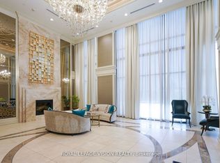 9085 Jane St #1402, Vaughan, ON L4K 0L8