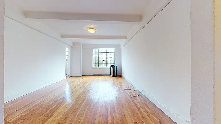 Rented by Bond New York | media 15