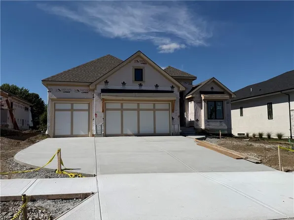 3248 W 133rd Ter, Leawood, KS 66209
