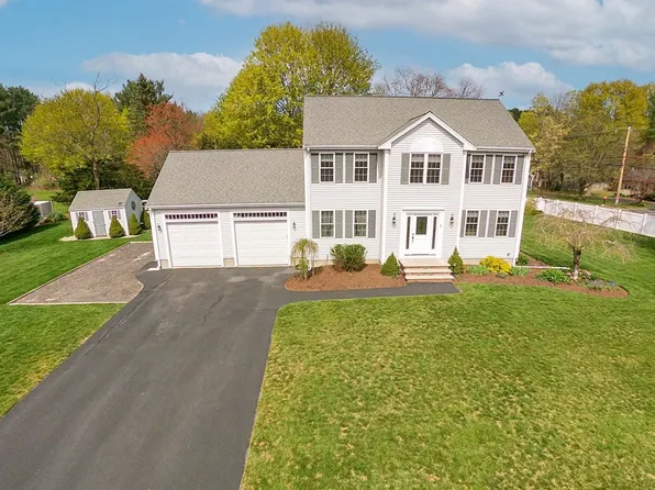 5 Partridge Trl, Bridgewater, MA 02324