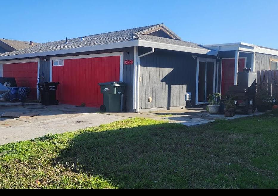1st image of 8574-8572 German Dr