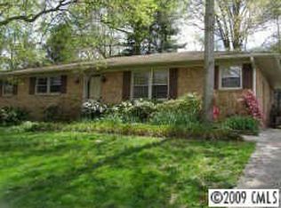 5207 Clearwater Rd, Charlotte, NC 28217