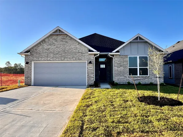 11985 Barbaro Dr, Willis, TX 77318