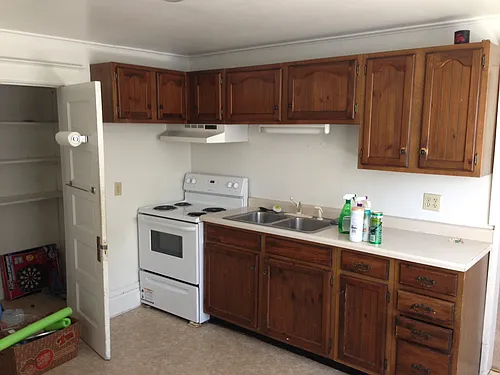 128 Rock St Photo 1