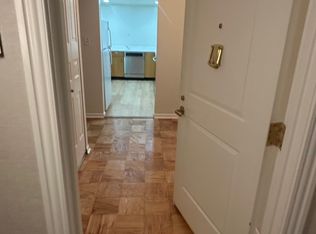 4601 N Park Ave APT 416, Chevy Chase, MD 20815