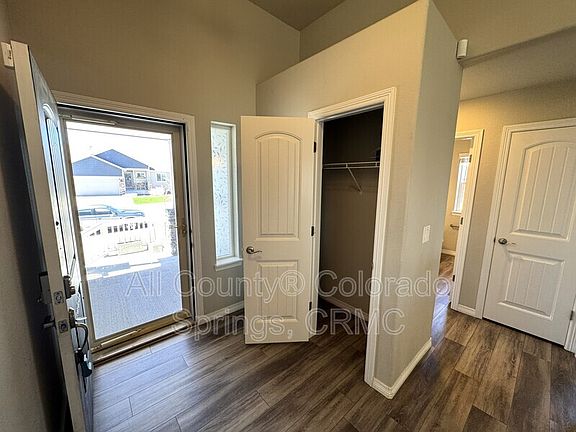 5th image of 9791 Arbor Walk Ln