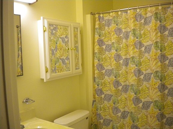 Bath with Tub & Shower