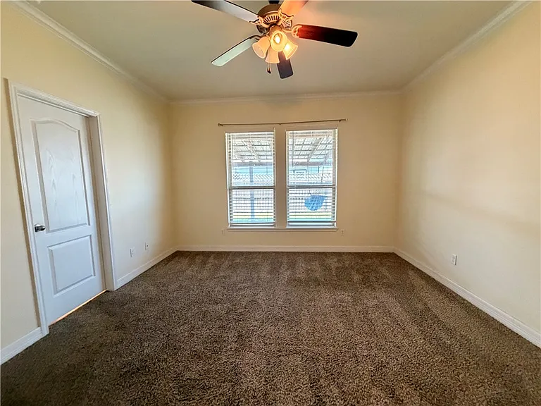 1816 Chesapeake Bay Dr — Photo 18