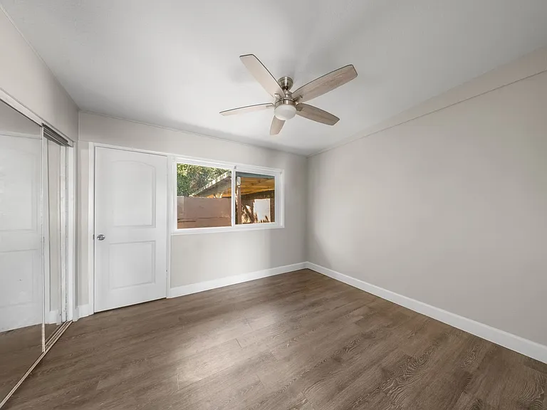 7800 Athens Circle — Photo 8