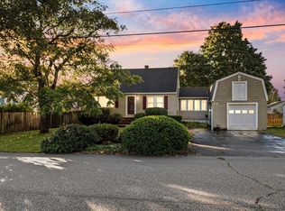 17 Douglass Way, Exeter, NH 03833