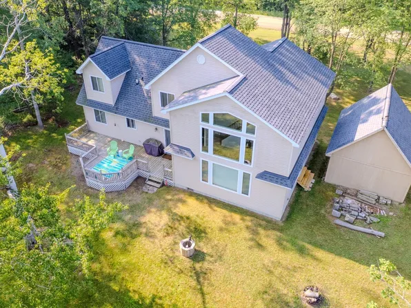 6324 Larch Trl, Lake, MI 48632