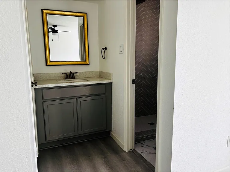 16246 Los Altos Dr — Photo 19