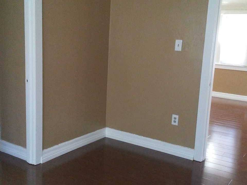 2nd image of 707 N Park Ave APT 2
