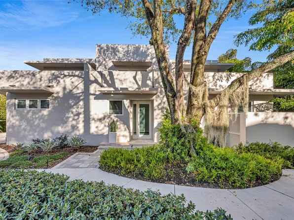 1200 NE 2nd Street, Fort Lauderdale, FL 33301