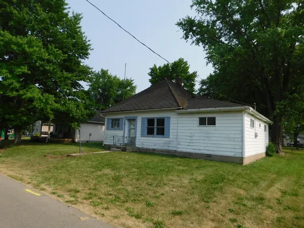 357 W North St, Morristown, IN 46161