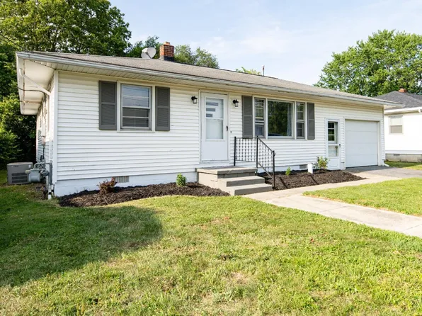 2128 Birchard Ave, Fremont, OH 43420