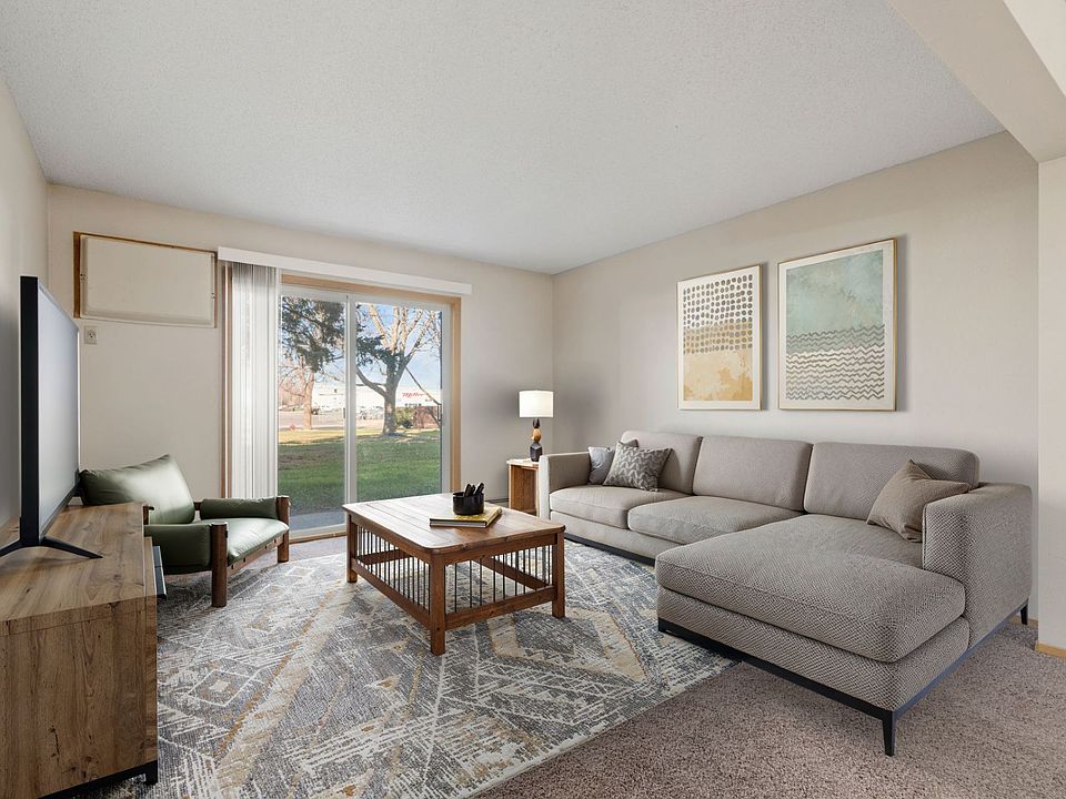 One Bedroom A - 1 Bed / 1 Bath - 725 Sq.Ft.