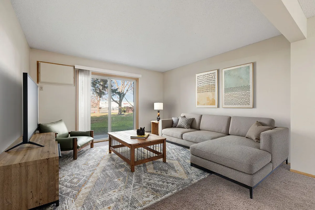 One Bedroom A - 1 Bed / 1 Bath - 725 Sq.Ft. - Wyndemere Apartments