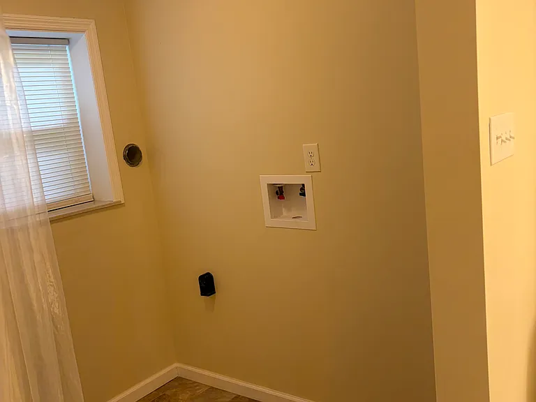 1101 Burning Tree Ln — Photo 14