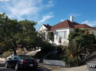 561 Kenwyn Rd, Oakland, CA 94610