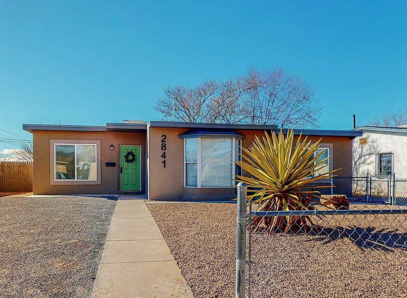 3 bed, 1202 sqft, $3,200 — Photo 1