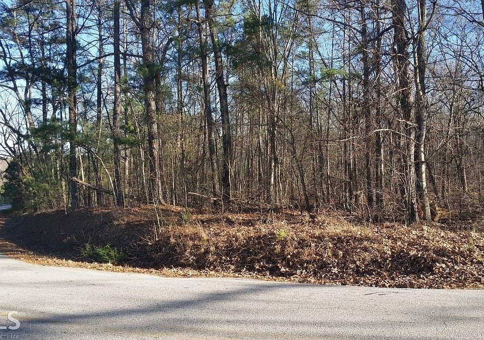 1st image of 639 N Salem Dr