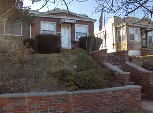 6550 80th St, Flushing, NY 11379