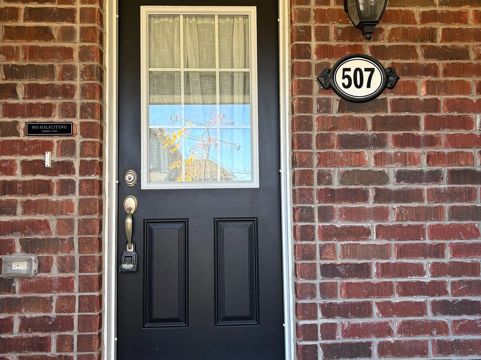 2 bed, $2,800 — Photo 2